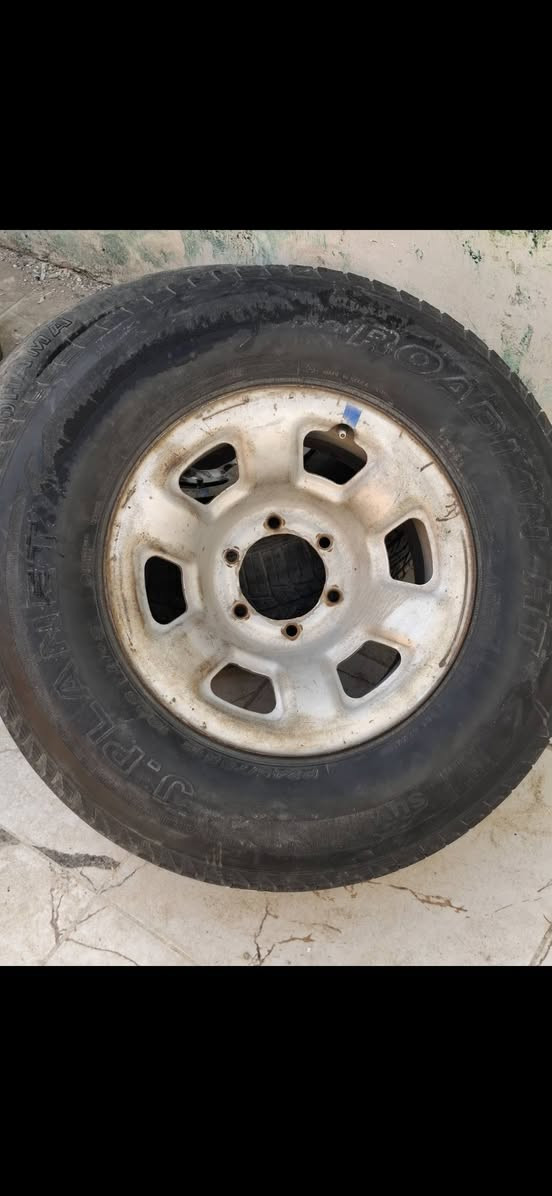 سلام عليكم ويلات نيسان باترول وكاله 5ويلات هنه و تايرات لبيع ***********
