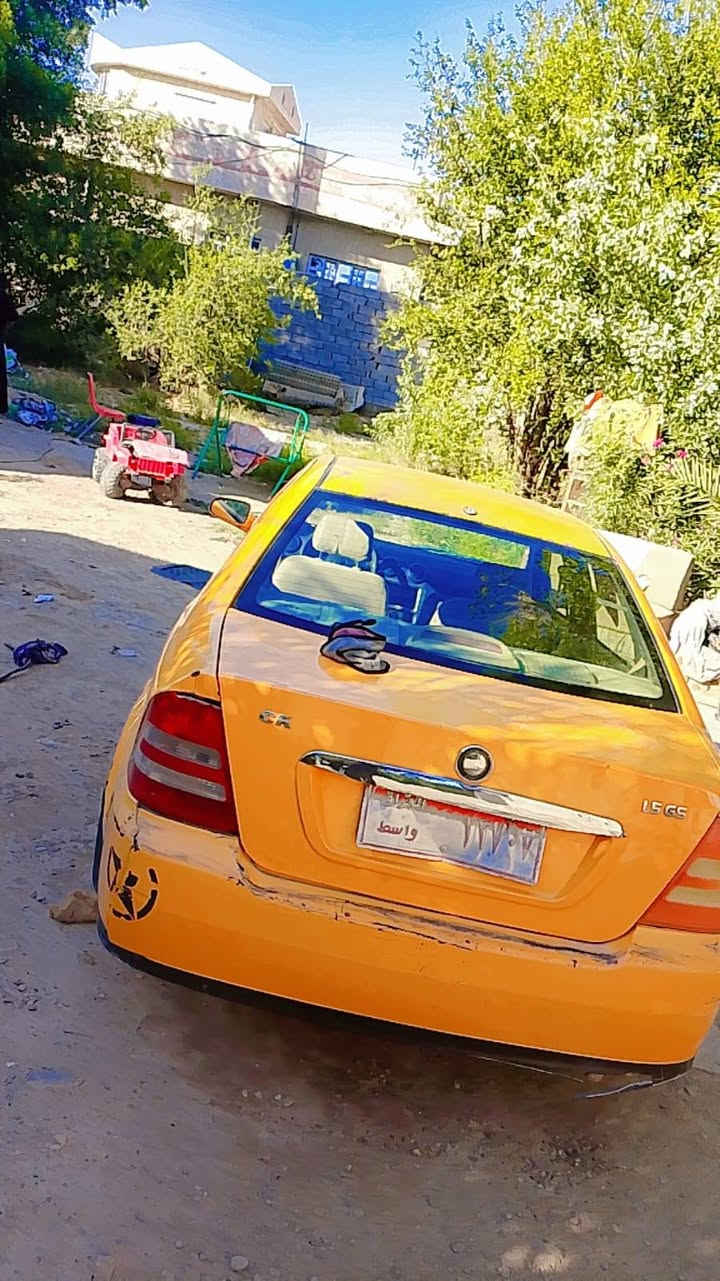السلام عليكم سيار جيلي اتعهد سرقه وعشاير  
كير مكفول مكينه بيها كازكيت بس تمشي مابيها شي 
مكاني التاجي السعر ٧ اوراق وبيها مجال سعر دراجه ***********
