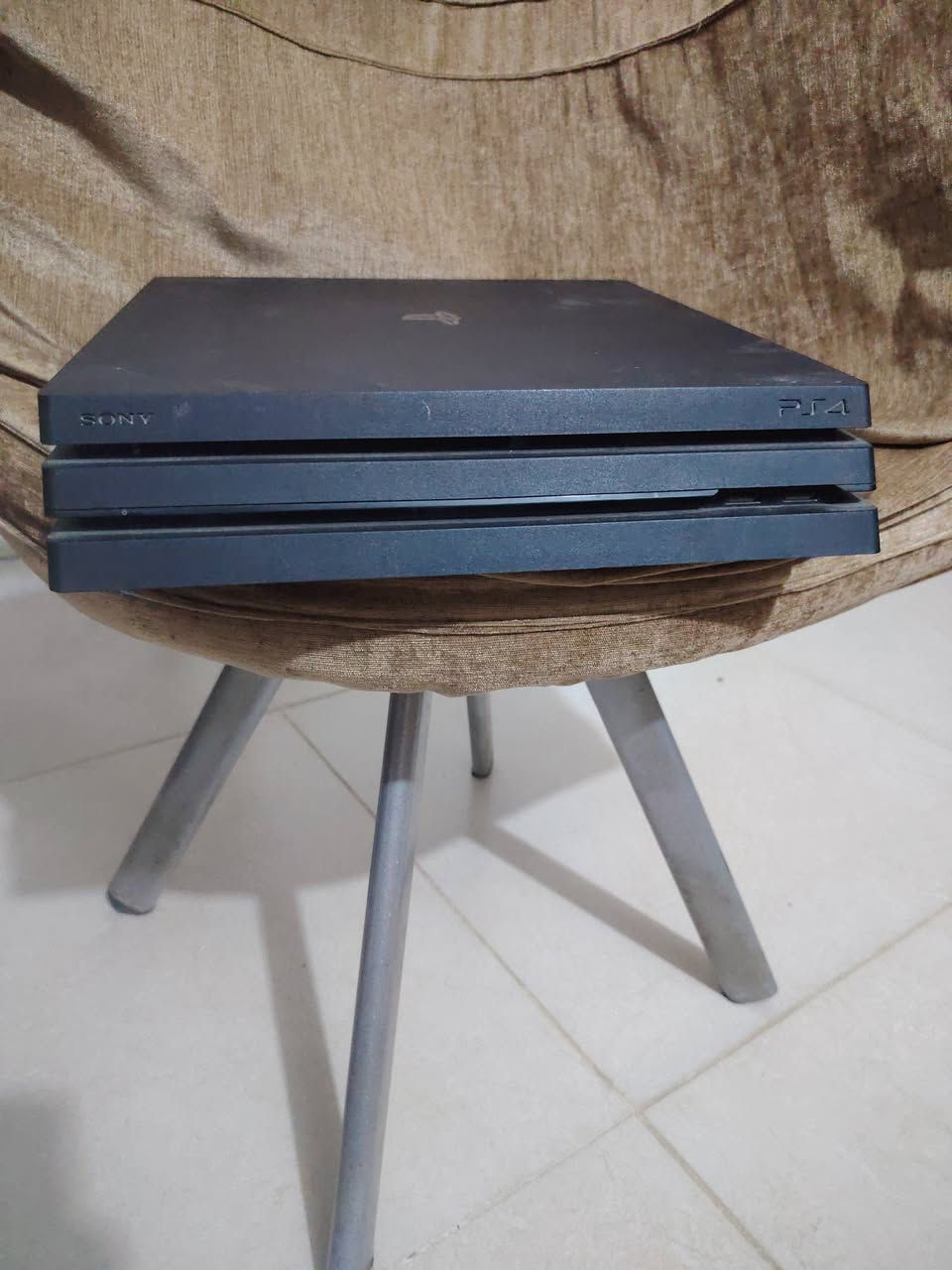 بلي 4برو ما مفتوح ولا داخل تصليح مع جوسدك 3 وحدة اصلية و2كوبي  بدون حساب وبدون اقراص السعر 300قفل


**إذا كنت صاحب هذا الإعلان وتريد حذفه لأي سبب، رجاءا أرسل رسالة إلى الدعم الفني**