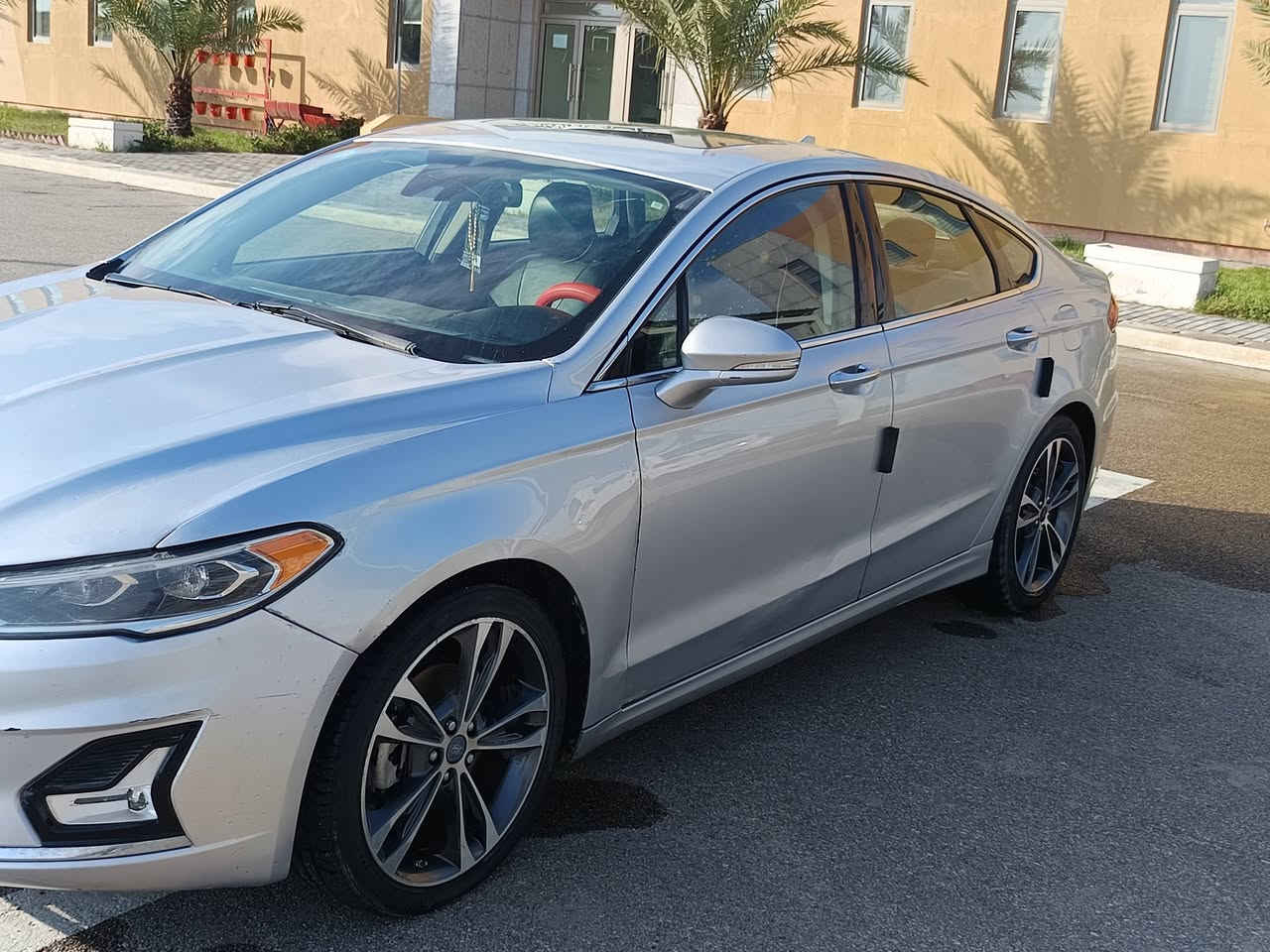 فورت ١٩  فول  رقم بغداد  تحويل مباشر سعر ١٣٠ وبيه مجال *********** العنوان واسط صويره
