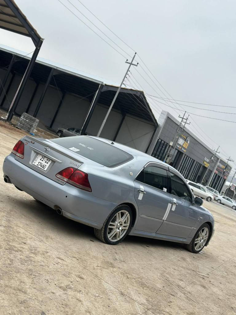 سڵاوی خواتان لی بیت 
شاهینە ۲۰۰۷ موسو براوە ٤ دوگمە ی فول فول 
بەس شوین موسە کانی بۆیاخە ماڵی دۆستە هیچ مە سرە فیکی تیا نیە 
۰۷۷۱٨٦۱۱٤٤۱
۰۷٥۰۱۳٨۷۰۲۳ السليمانية, العراق
