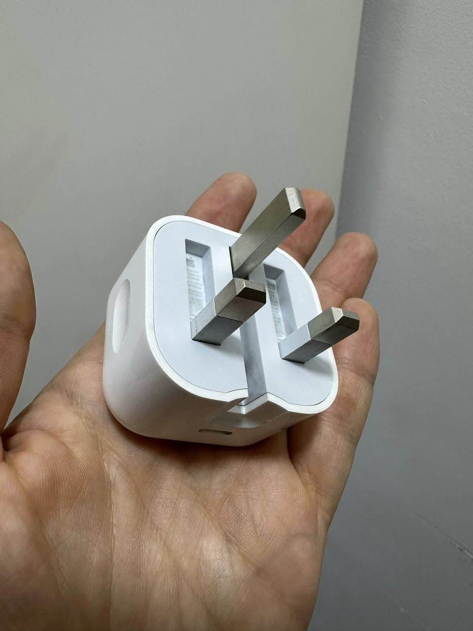 شاحنة ايفون اصلية 20 واط للبيع ب25 مكاني بغداد الغزالية


**إذا كنت صاحب هذا الإعلان وتريد حذفه لأي سبب، رجاءا أرسل رسالة إلى الدعم الفني**