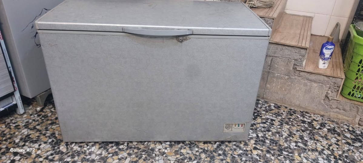 ثلاجه هيتاشي انفيرتر أكبر حجم اخت جديده فوول تجميد +مجمده أكبر حجم نضاف كلش مكاني بغداد شارع يتصل ***********
