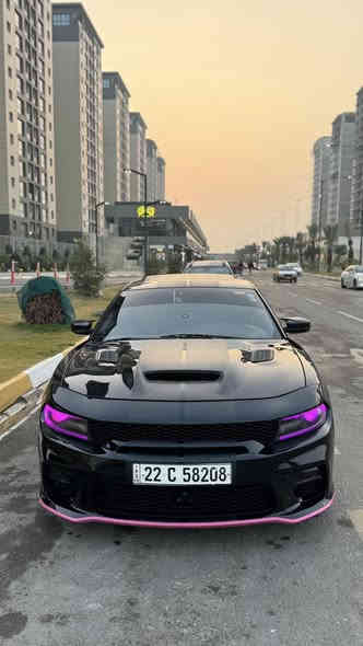 سلام عليكم  بسعر مناسب وحادث بسيط 
جارجر ( دايتونا SRT ) 6400 اصل 
الموديل : 2017  اصل 
رقم : أربيل باسمي تحويل او وكاله جاهز  
فول مواصفات 1/1 
صبغ ربع جاملغ خلفي فقط بدون تعمير داخلي ابد 
فقط رضعات بسيطه بالبدنه الخلفيه البراكيت
الباقي كله كفاله صور الحادث بالمنشور 
بدون ايرباك كله سليم 
مواصفات السيارة الفول مال جارجر للاخير
فجوج برمبو 
سلايد روف 
رادار امامي جانبي 
شاشه كبيرة 
غرفه دايتونا مختمه 
خزن ميموري + كشنات تدفئه تبريد امامي
كشنات خلفي تدفئه
دركه كهرباء + هيتر 
الاظافات : 
تفريغ + برمجه فول سيفتي 
بلكات ريسنك جديدة 
فيت بم ريسنك
مازدات اوركل متغير + عدسه لون 
اويل كاج كان 
ويل هيلكات 
كت كامل وايد بدون نفخات
…
ماشيه 80 الف 
مكينه كير حدادية اكسل بحالة ممتازه 100‎%‎
المكينه مفتوحه فقط بطل 

مكان السيارة بغداد - الكرخ 
السعر : 209 بي مجال بسيط
حبايب لا تقارنوها بالمهجومات سياره بيها فقط ربع قطعه خلفيه بدون ايرباك بدون دواخل 
اي استفسار 
 ***********
***********
متواجد واتساب
