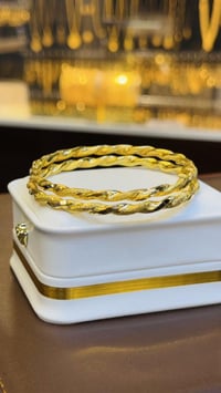 برم إماراتي • قياس ٦ • ١٦٫٨٣غ