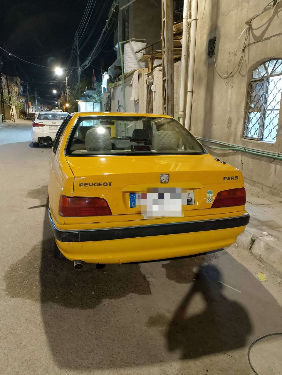 سلام عليكم بيجو بارص للبيع لون برتقالي رقم بغدادباقي المواصفات على هاذ الرقم 
***********
