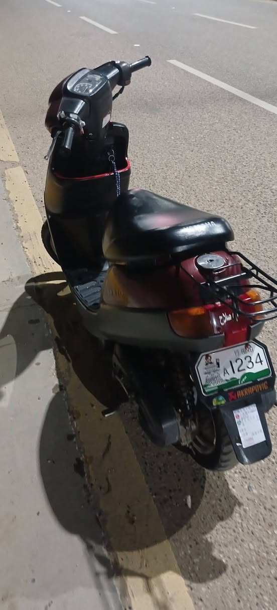 السلام عليكم دراجه موديل 99 مقفوله كفاله عامه شخطه ما بيها ولا مفتوحه
***********
👍
