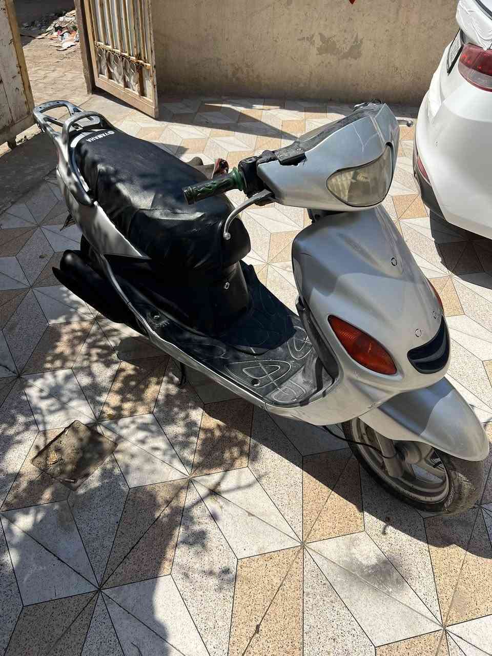 لكزز للبيع مجفته مره وحده كفرات نضيفه دراجه نكره وحده ما متعوبه  السعر 450 وبيها مجال
***********

بصره كرمة علي
