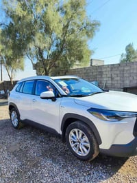 كورولا كروس • ٢٠٢٥ • هايبرد