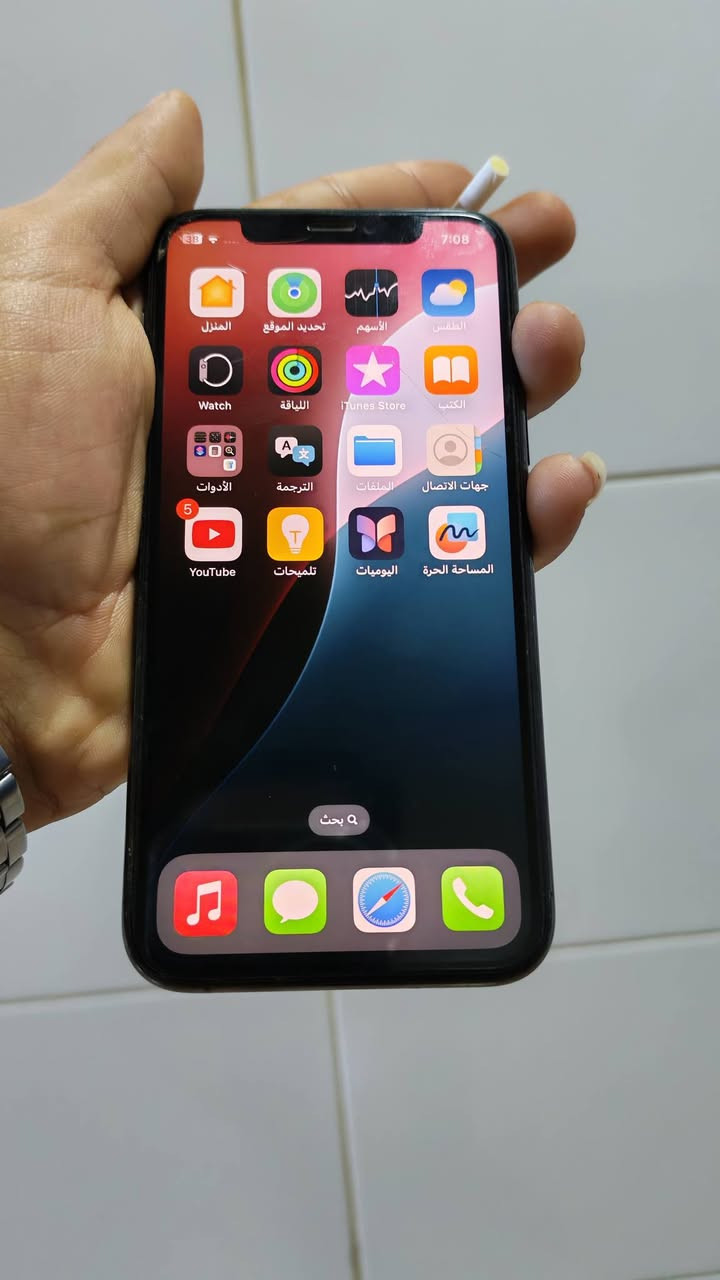 ايفون 11بس برو مو ماكس الجهاز نضيف ومامفتوح ابد الذاكره 256 البطارية 82 َمال وكاله بعده شرق اوسط ب275رايده ***********
