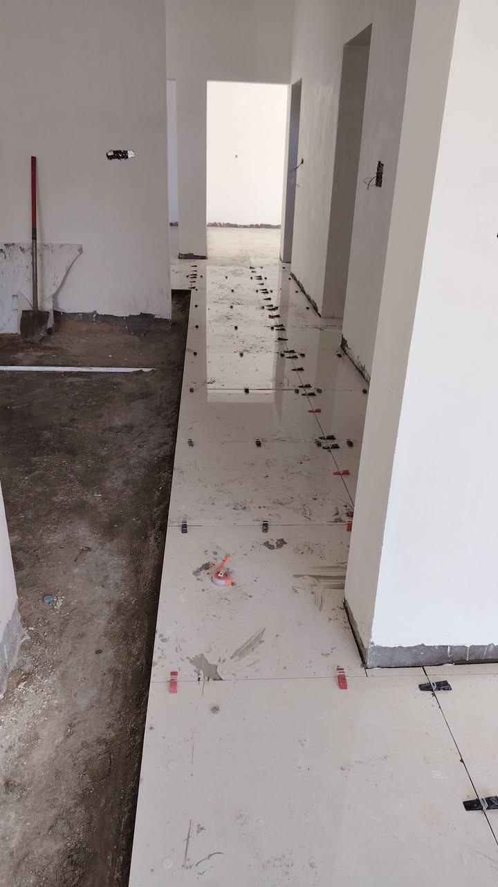 اصطه سيراميك درجه اولئ شرط تسليم مهندس جداري ارضي بايات.. شغل الطريقه الايرانيه تتريس.. شغل ماده شنو تريد تدلل اتصل وبخدمتك مناسب جدااااا.. *********** اتصال. واتساب موجد.. حاليا متفرغ
