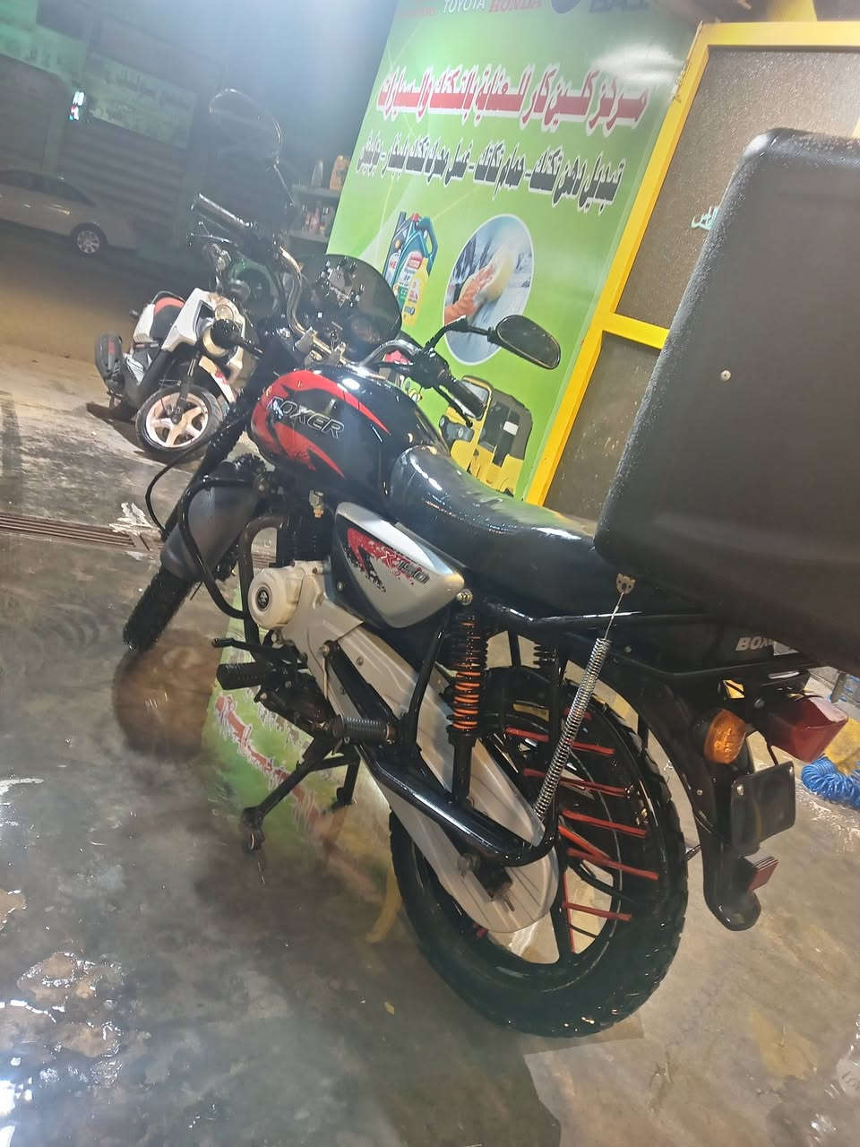 بوكسر جبلي موديل 23اوراق اصولي شرط الترقيم محرك ممفتوح ماشيه 7الاف للتفاصيل اتصل وبيك خير ***********ودلل
