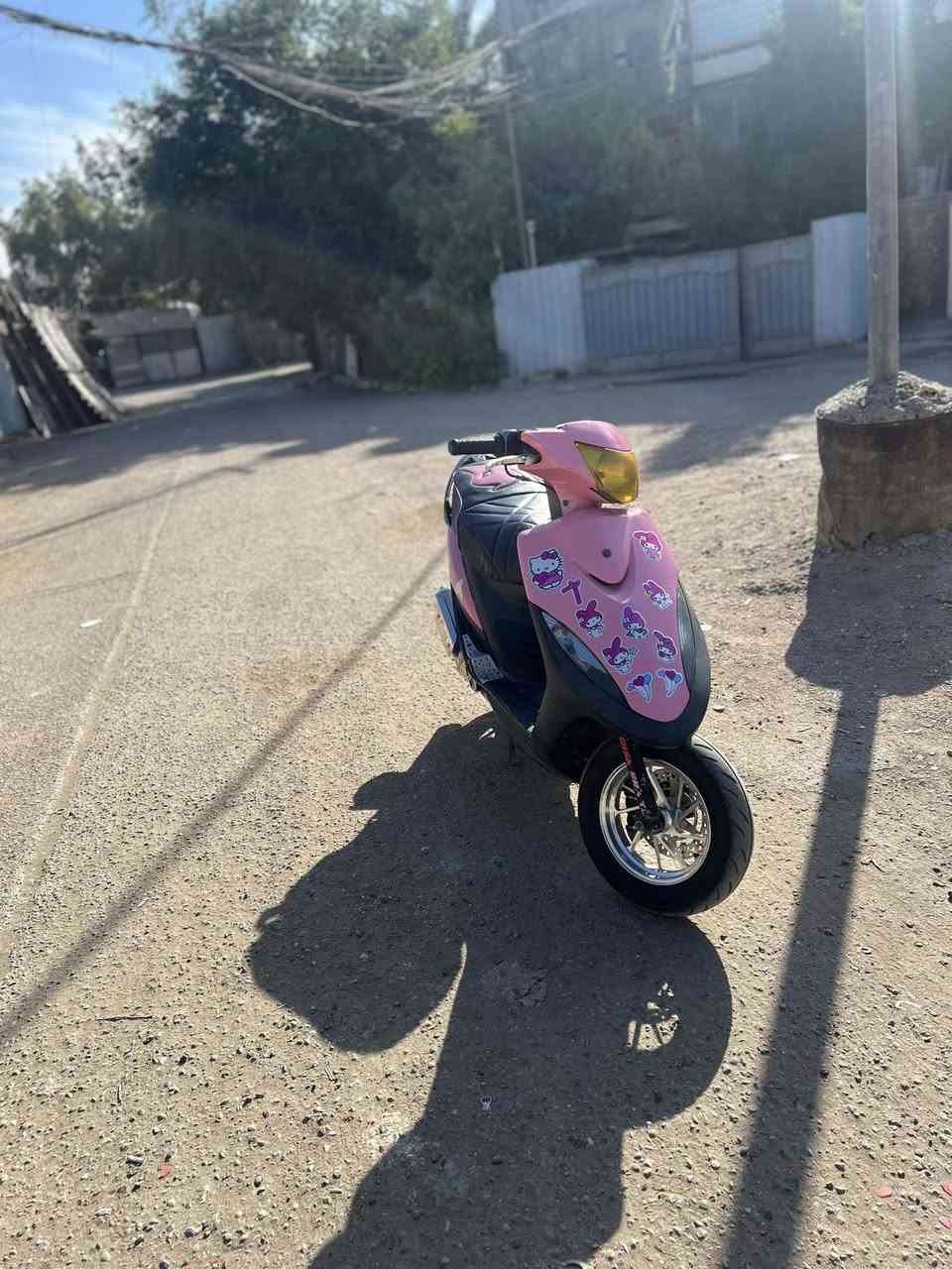 ماكس عدلة للبيع هي وغراضهة كاملة مكملة مابيها نقص بوشة بلادية دراجة مختلفة وبيهة تزويد صالنصة صجمية ستيل قبق فلاوين وقطرة دهن دبل خلفي شيال كشن اربعة ويالة ان سي واي يدات بريك فج مال اربعة وتطوالة مالتة  وصينية فراك بريك نيكل واقية خلفية طيارية للضحك😂
مكاني : بغداد دورة 
رقمي :***********
