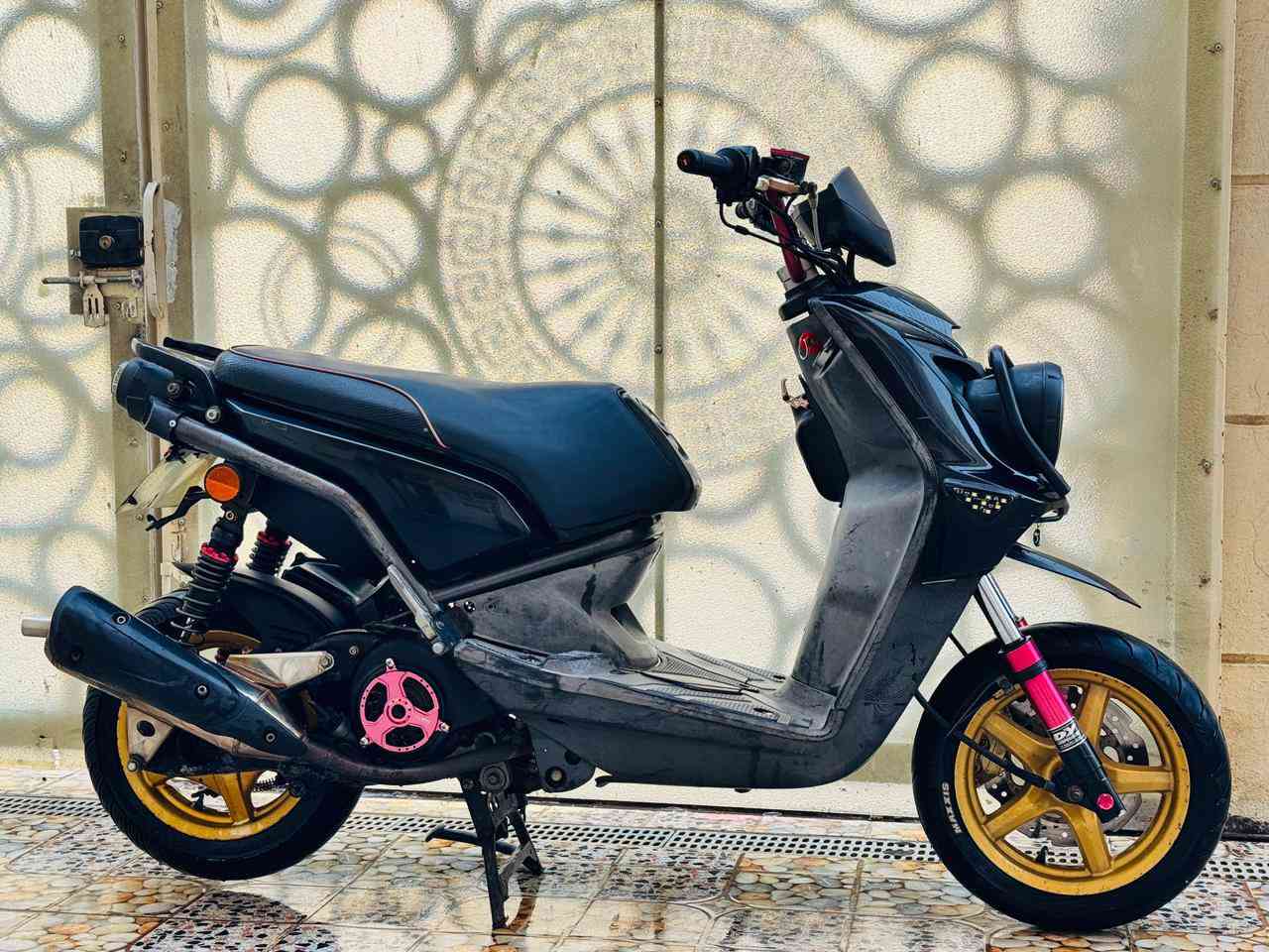 سلام عليكم شباب سكنس جبلي رمبه مزودة من الويل للويل متروسة براغي رياضي مكينه بلادية مكاني بغداد البياع السعر خاص***********
