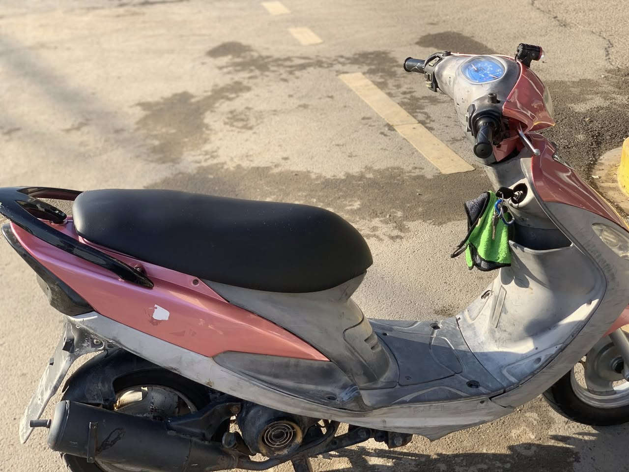 السلام عليكم دراجة منغرلي ماكس نكره سلف للبيع مكاني بغداد الشعب حي البساتين مكفولة من السرقة فقط تعال وجيك على راحتك رايدها ب 450 
للتفاصيل  اكثر  خاص واتساب 

‭0774 913 9508
