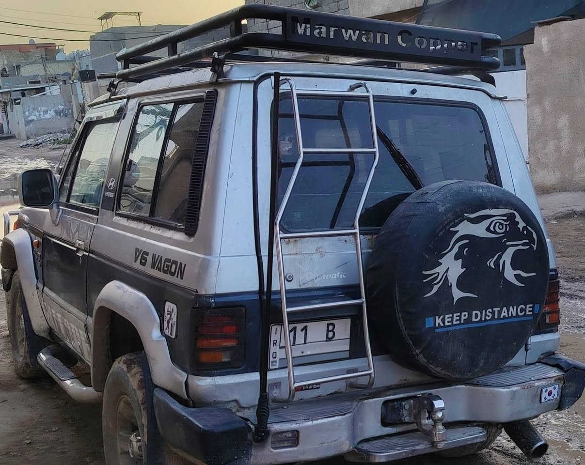 هونداي كالوبر
موديل 1992
رقم بغداد انكليزي 
بدون حادث بدون صبغ
محرك بلاد  كير اوتوماتيك
مكفولات /فول كهربائيات فول كيجات /صدر امامي وخلفي نظيف /تخم تاير ياباني
دواخل حلوه مدوشمه جلد
كشنات امامي وخلفي قلاب
منضومة تبريد كامله تحتاج غاز فقط/اللوكير شغال فقط الكاردن مشيول/ تراي  ونعومه  اللي  بالك  
السعر 52 $ او مراوس حسب القناعه
 مايعجبك المنشور اعبره
بالصلاة على محمد وآل محمد 
يوجد فديو تفصيلي للسياره اللي يريد يجي خاص
مكانها بغداد شهداء العبيدي الثالثه ***********
