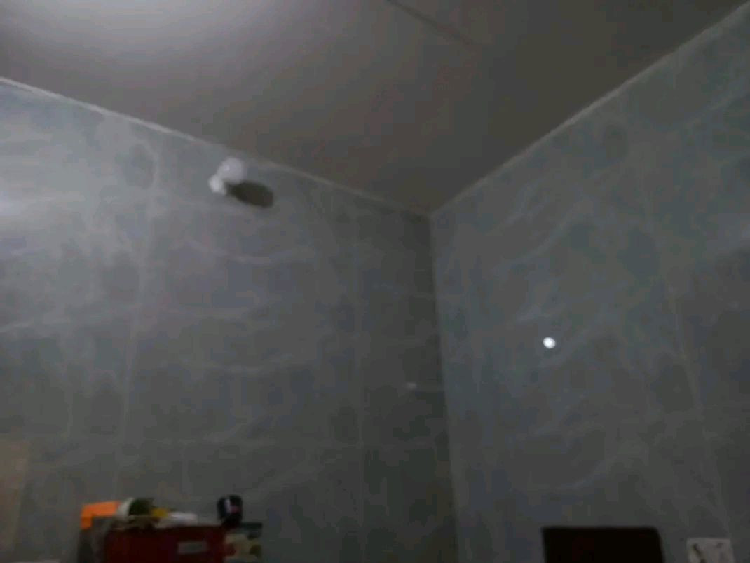 السلام عليكم
بيت خلفي مساحه 100 متر طابو بنيان جديد طابوك
 لسكف صب كونكريت 
 لاستفسار ***********
