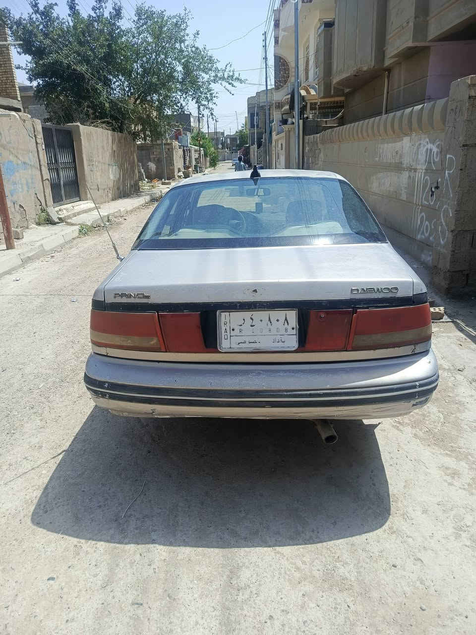 سلام عليكم برنس 95رقم بغداد بدون صبغ وضربه. قويه محرك بي صوت يطقات والكير بس اصبح ايئخر بل بك. مكان فلوجه. *********** السعر 30
