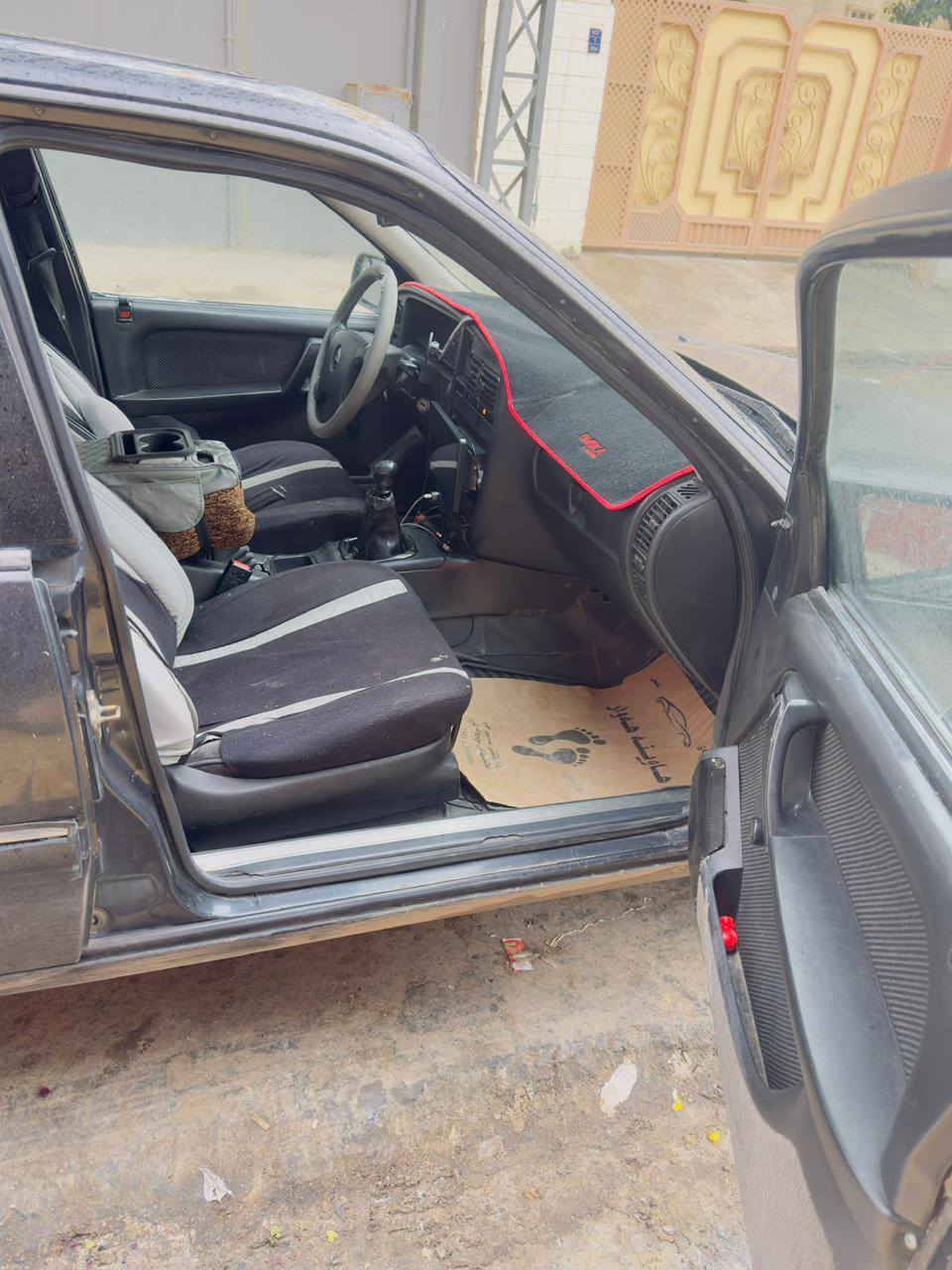 اوميكا موديل 1993 محرك 20 كير عادي محرك كير شرط فول بدون صبغ بيها هاي الضربه بلصوره وبدون داخل السكف جارد رقم جديد سنويه لل2030 هزه بعد ماساقطه 
سستم سماعات + شاشاه دواخل وايرمنيه كلها شغاله كيجات كلها شرط اي جطل ماكو فيت بم بلادي خارجي سياره مال بيت تايرات جديده طخم جديد جعمقه ستيرن جديده ربل كوبلن كلهم جدد مال كصه شرط ترايك 200 شرط 
مكاني موصل حي المثنى

***********
