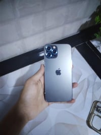 ايفون 12برو ماكس. ماداخل صيانه ابدددد وضع شركه شرق اوسط ذاكرته ٢٥٦ بطا...