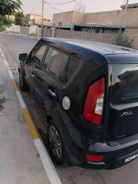 لبيع ٢٠١٣ رقم انكليزي واسط *********** السياره بلنعمانيه بسم ابن عمي سعره ٨٨ بيه مجال
