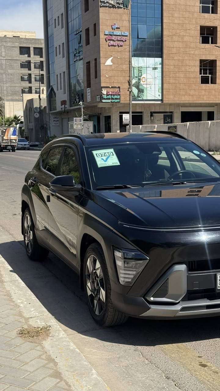 كونا موديل ٢٠٢٤ وارد امريكي
حادث سيارة جاملغ الايمن 
بدون دواخل 
بدون ايرباك
 سيارة شاشه متصله داخل اسود قطعتين تبريد رادار جانبي امامي خلفي 
لد نهاري 
محرك ٢٠٠٠ بصمه تشغيل عن بعد 
رقم اربيل تريد تحول تريد وكاله 
ماشية ٣٤الف 
الاتصال ع رقم الاستفسار ❤️

***********
