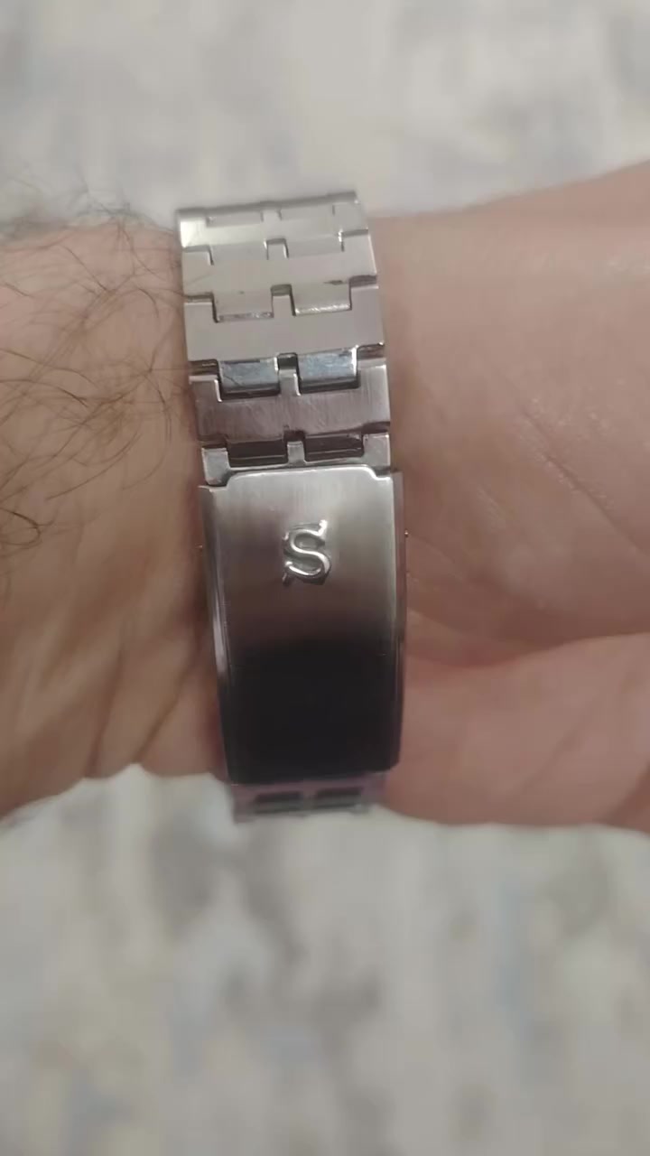 جوفيال كوك فنتج موديل سبعينات


**إذا كنت صاحب هذا الإعلان وتريد حذفه لأي سبب، رجاءا أرسل رسالة إلى الدعم الفني**