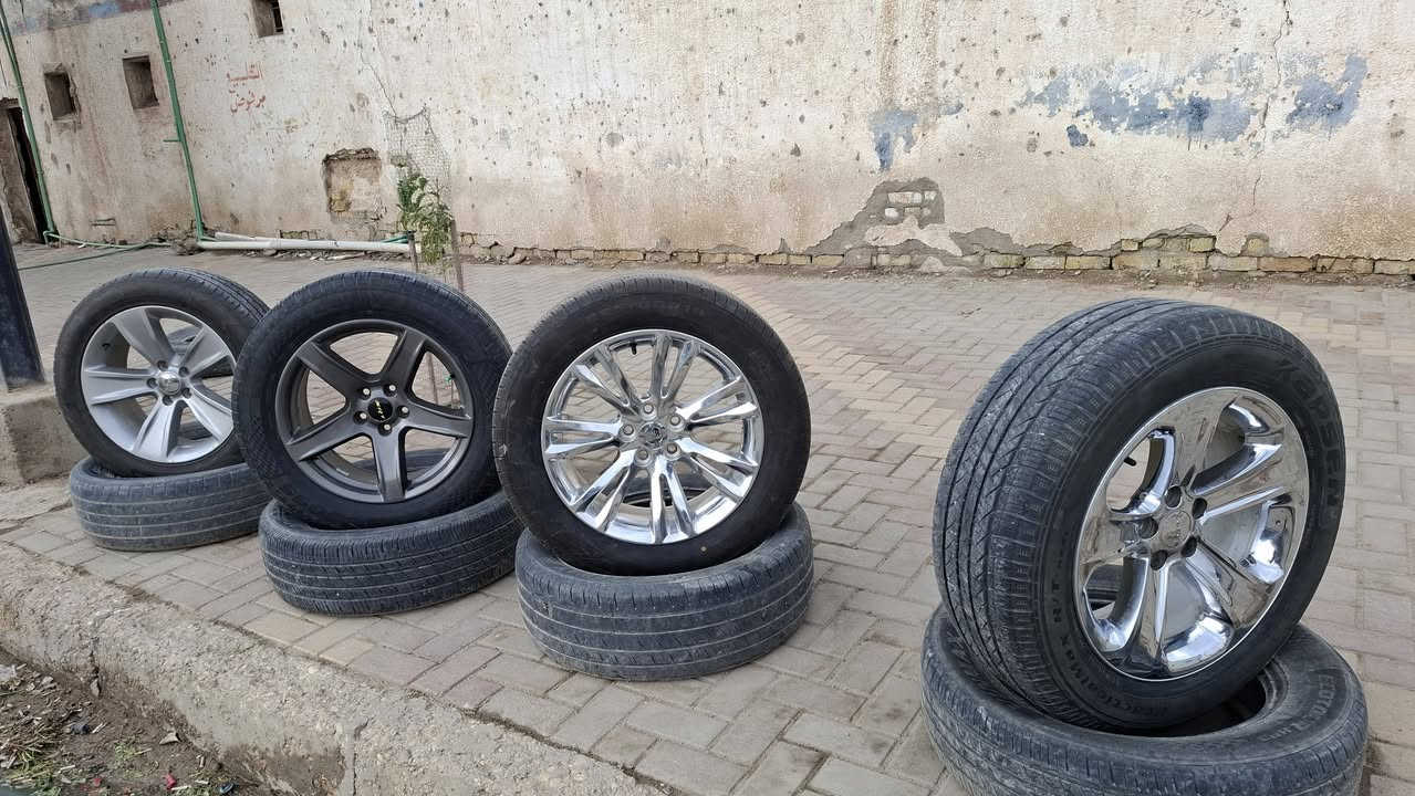 سلام عليكم خدمات المياحي للويل كب ***********ذي قارالرفاعي ***********شغال امراوس اصلي تاير زيروشرط
