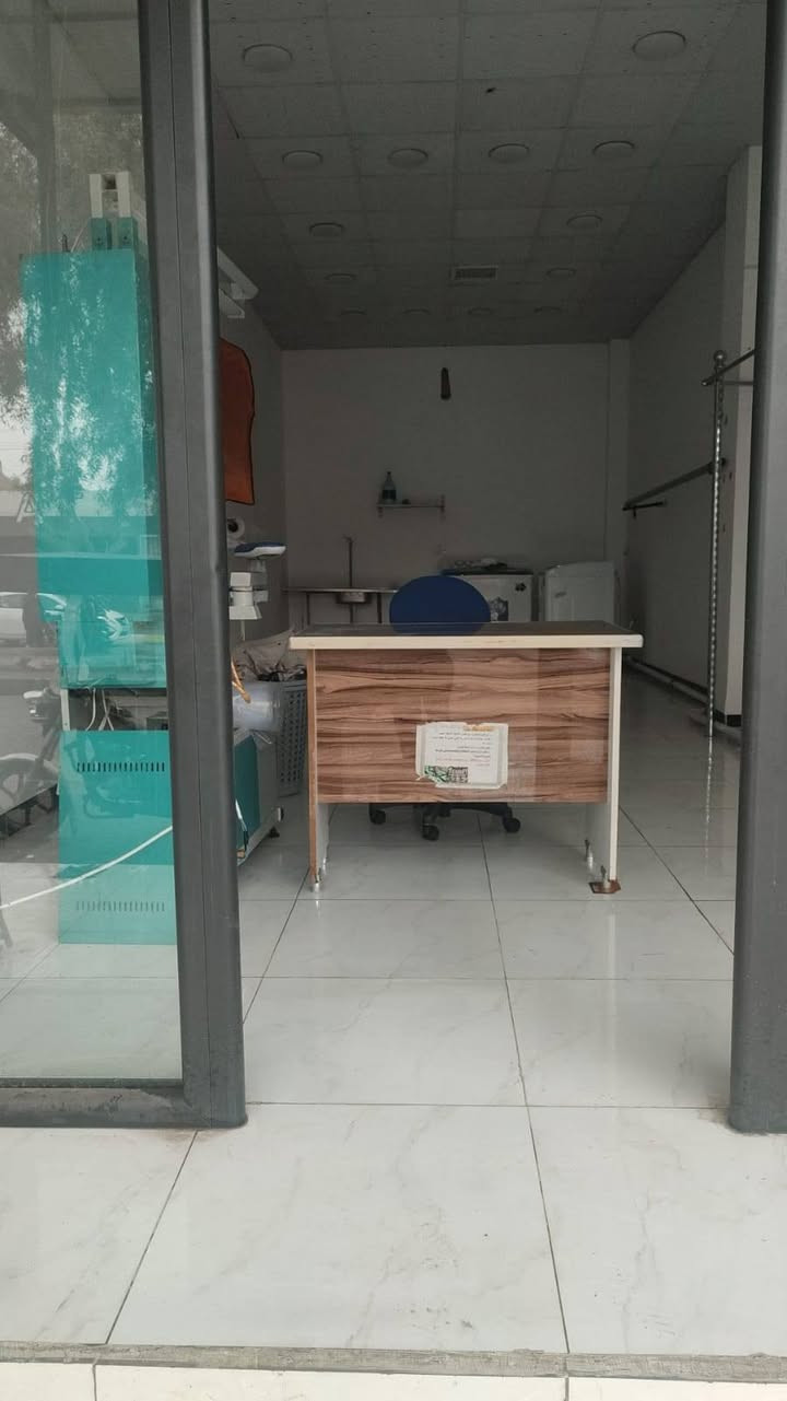 السلام عليكم 
غراض مكوى للبيع الموجود بالصوره 
جهاز كوي غسالات جدد واحد 23 كيلو وثانيه 18 كيلو 
وملحقات ميز وسنك وتعلاكة ملابس وبطانيات وميز منضدي واي استفسار التواصل خاص وادللو


**إذا كنت صاحب هذا الإعلان وتريد حذفه لأي سبب، رجاءا أرسل رسالة إلى الدعم الفني**