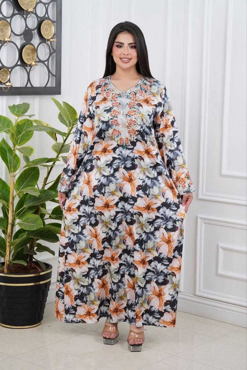 مخور ستن حرير اصلي كلوش موديل 🇶🇦قطري 
القياسات l XL  XXL  XXXL 
البيع بالجملة فقط 
اقل طلب من الموديل درزن  
سعر الدرزن ١٩٥ الف 
يوجد توصيل الى جميع محافظات العراق 🚚


**إذا كنت صاحب هذا الإعلان وتريد حذفه لأي سبب، رجاءا أرسل رسالة إلى الدعم الفني**