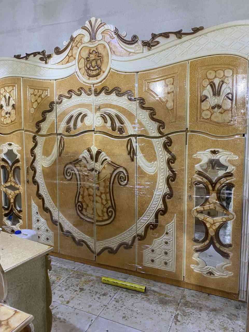 السعر ٧٥٠ الرقم ***********
