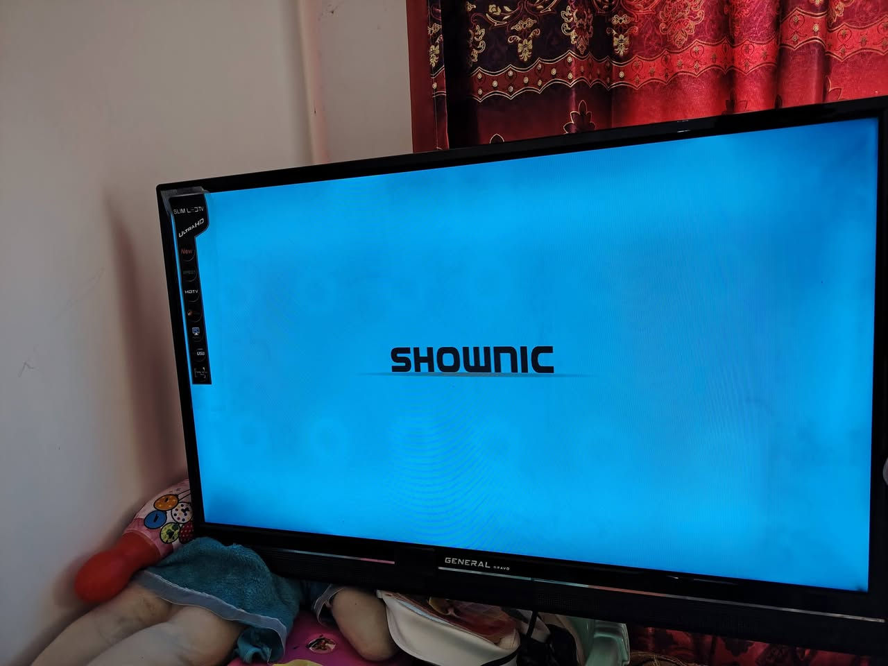 السلا عليكم 
اغراض للبيع . شاشه جنرال مبدل بيها لدات حجم 32+ماطور شحن كان متروك مايشتغل اعتقد بطاريات+قفص عصافير +تنور كهربائي.. الاستفسار ***********.السعر. بي خطر 😁لاحبي اتصل او راسلني ودلل لين ماعرف قيم بلي يرضى الله
