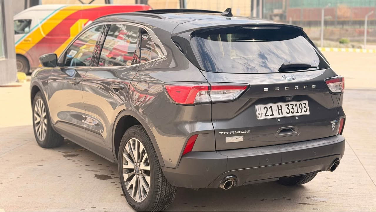 فور اسكيب تيتانيوم 
٤ بستون 
فوول فول 
سئ بارجة بوياخ 
ناوي نةگرتووة 
نرخي ١٣٢ 
0770 152 5035 السليمانية, العراق
