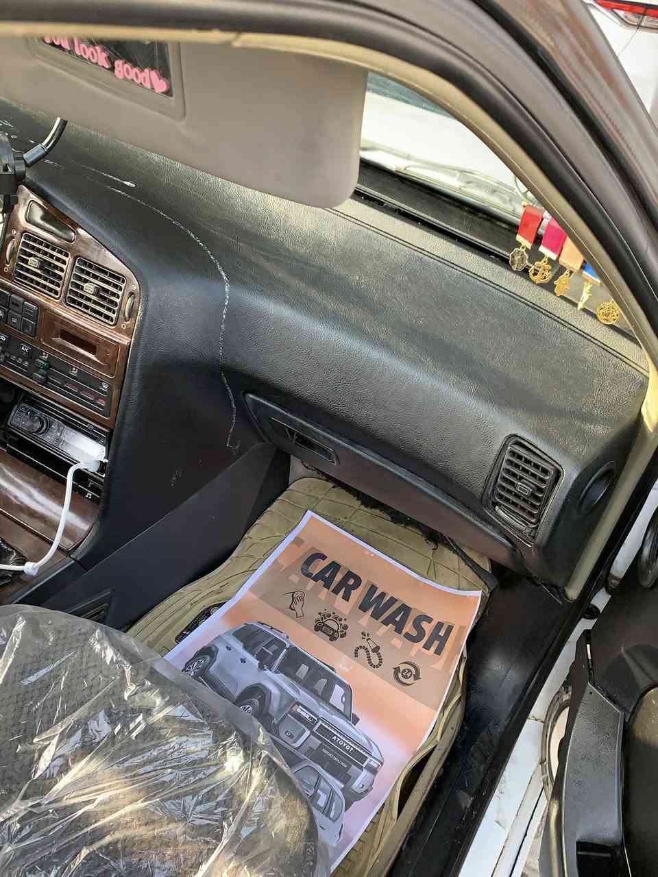 سلام عليكم بيجو بارص مديل 15السياره خير من الله كير ومكينه مكفولات حديده جديده صدر امامي خلفي جدد بيها بيها جاملغ مبدل وخياسات قليله مكاني نجف السعر 48وبيها مجال هاذه رقمي ***********
