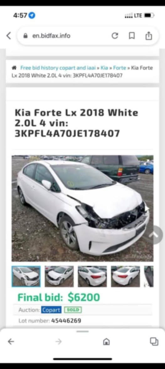 السلام عليكم سياره فورتي موديل ١٨  
وارد امريكي 
حادثها فقط خشم وبنيد وتبديل جاملغ بالعراق اصلي بلادي رقم اربيل 
نص فول تحكم جهتين وكامره وشاشه نظام ايكو وسبورت كير ايتي بلادي منظومة زنون تخم تاير جديد حداديه جديده 
للتواصل ***********
