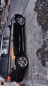 السلام عليكم
كيا سيدونا موديل 16 سيارة فول الفول عدا الفتحات يعني جلد كهرباء كشن هيترات كشنات صندوك كهربائي بيبان كهرباء فول بصمة تبريد بيانو حساسات امامية خلفية لايت لد LED لد خلفي وبيها كومة بعد مواصفات سيارة داخله تقرير مياه امطار سيارة مابيها نقص برغي جاهزة للاخير سيارة بيها بارد بسيط بالبنيد وصار بيها صبغ كد شبرين بالجامغ الخلفي عكس السايق صارت دحجة بسيطة بيدي وموجودة صورة الطخة صلحت ع كدها سيارة شادلها منضومة مال غاز يعني تشتغل غاز وتشتغل بانزين خير من الله فاتح بيها كازكيت قبل فترة علمود الدوانز السيارة سيارة ماشية ً127 تقريبن لامنزله ولا مصفرة رقمها بغداد شرط تحويل سيارة معروضة ب190 وبيها مجال انشالله شي بسيط مكان السيارة بغداد زيونة او شارع الكفاح حسب التواجد للستفسار الاتصال ع ***********  ابو جود
