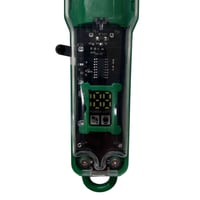 ماكينة حلاقة احترافية • شاشة LCD • بطارية ٨٠٠mAh