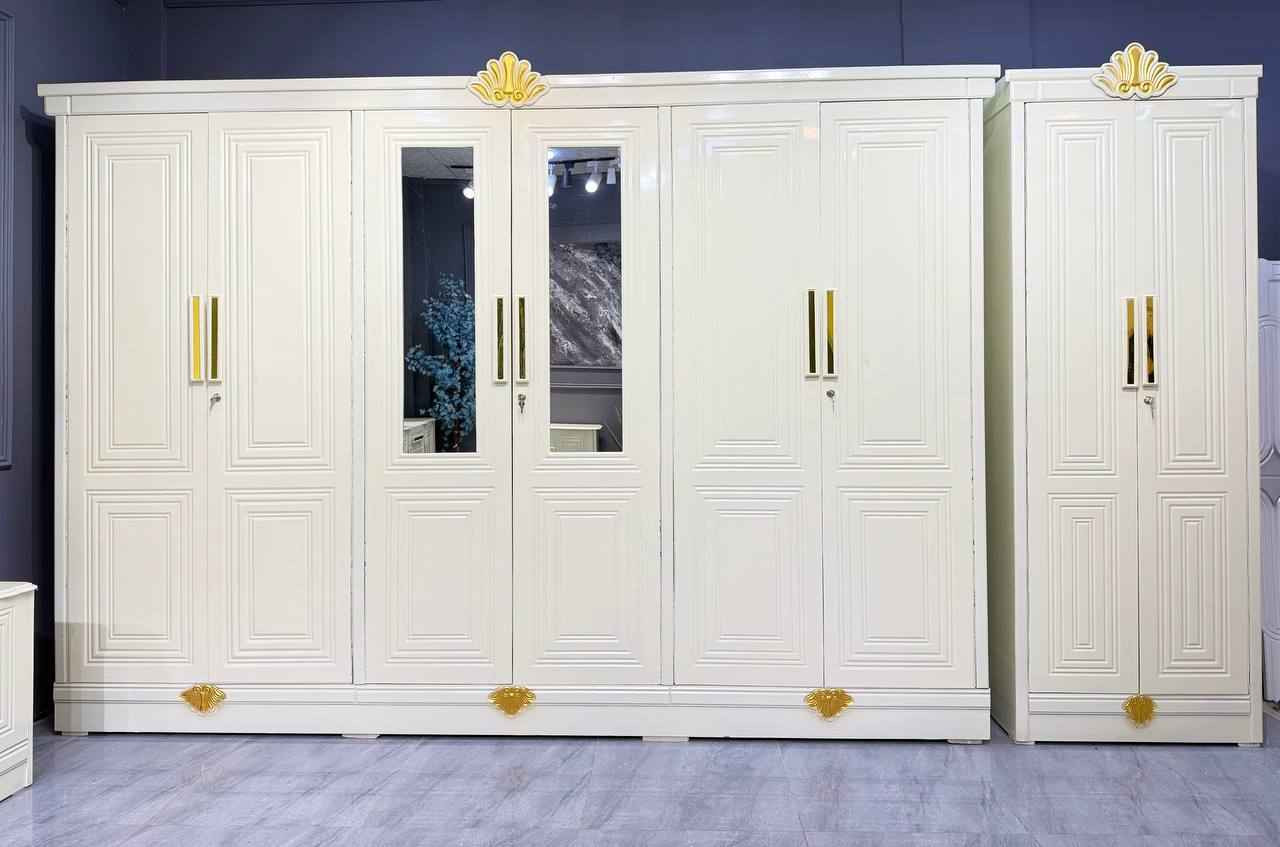 السعر //مليون

🔅تفاصيل الغرفة المرمري  ....

خارج ٤ملم ام دي اف 🔺
وداخل معاكس ٣ملم 
صبغ حراري  درجة اولى 

عدد القطع  ٧ قطع 😍
🔺1 //جرباية  قياس  ١٦٠ × ٢٠٠ 
🔺//ميز جانبي ايسر قياس ٥٠
🔺2// وميز  جانبي  قياس ٥٠
🔺3// زاوية ارتفاع مترين عرض ٨٠
🔺4// وميز بلازمه  
🔺5//وميز مراية ارتفاع مترين عرض ١٢٠
🔺6// وكنتور ٦ باب  ارتفاع مترين و١٥ طول ٣ متر و١٥

القطعه الثامنة حسب الطلب شازلون
سعرها ٥٠ الف ❤️

(توصيل مجاني مركز بغداد )
التوصيل يشمل الشد مجاني 🔥
(اطراف ٥٠)
باقي المحافضات حسب البعد

السعر مليون الف

شازلون مخزن مجاني فقط هذا الموديل ديوانية, القادسية


**إذا كنت صاحب هذا الإعلان وتريد حذفه لأي سبب، رجاءا أرسل رسالة إلى الدعم الفني**