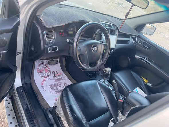 السلام عليكم كيه سبورتج ٢٠٠٩اصل كوري تفاصيل ‏‪***********‬‏ كريم
