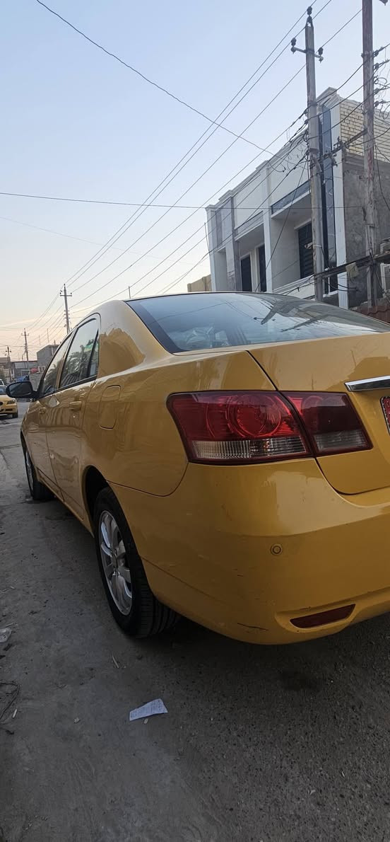 السلام عليكم بيوايدي جي ثري كير عادي موديل 13رقم بغداد انكليزي السياره مكفوله عده الدواير الخلفيه ولباب الخلفي  موضحه بل صوره فقط كير محرك تبريد صدر امامي خلفي تخم تاير كله  جديد السياره ماشيه 100حقيقي مصفره هيئه وغرامات بسمي مكان السياره بغداد الشعب السعر 62 وبيه حك الجيه ***********
