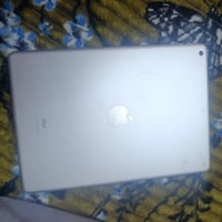 ايباد جيل التاسع ذاكرة 64نضيف درجه اولى مامفتوح جهاز ملحقات كامله مدة ...