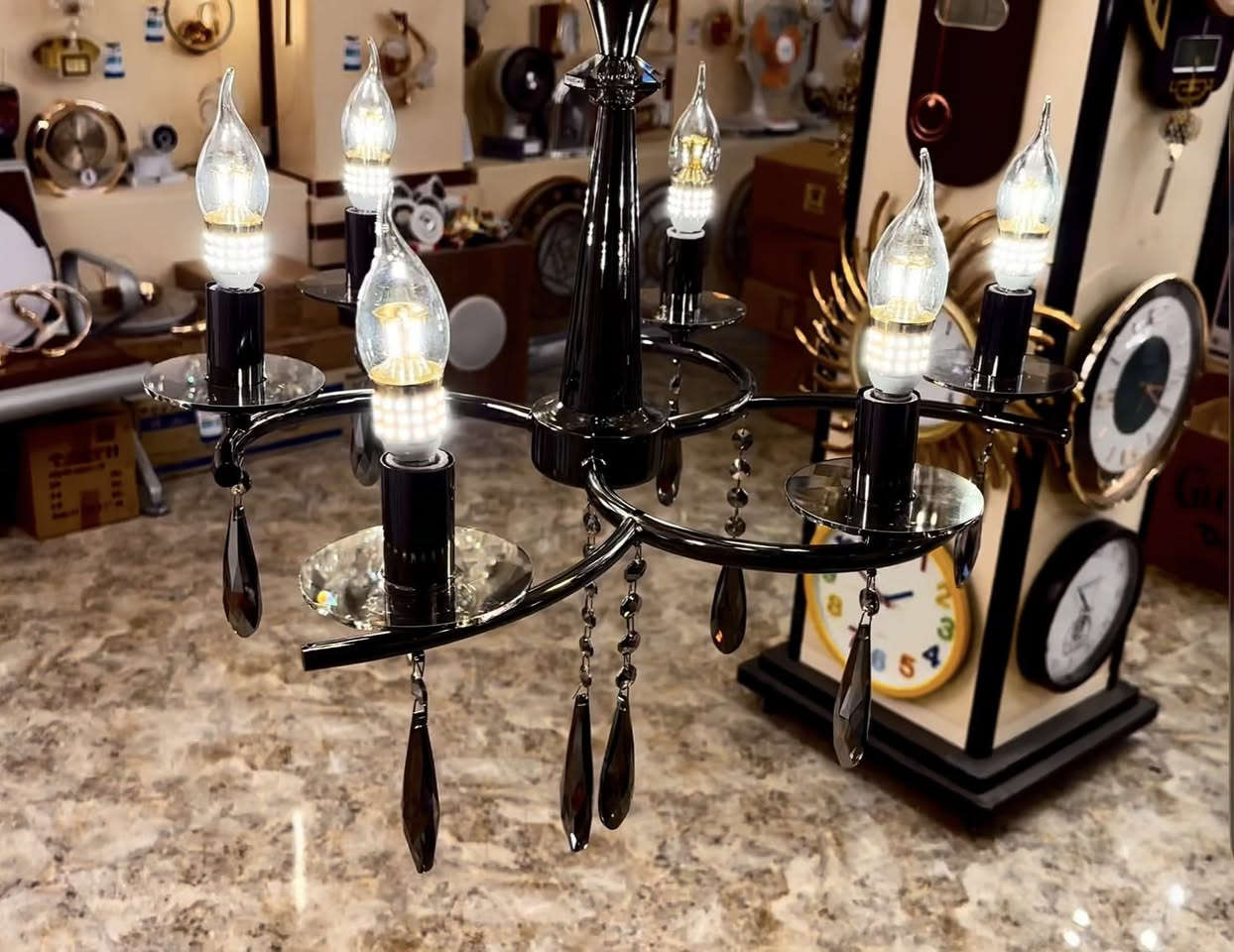 حُضور وَ هَيبة ليس لها مَثيل ✨
 
ثَريا كلاسيك مَلكي حجم 6 أذرع ⚜️
 
. طلاء ثابت ✅
 
. كرستال فاخر و مميز ⚜️

. كوالتي ممتاز ⚜️

. القطر 60 سم ⚜️

. عدد المصابيح 6 ✨

. للأستفسار مراسلة الصفحة 
أو الأتصال على *********** ☎️

. يتوفر توصيل لكافة أنحاء العراق 📍🇮🇶

. مع الأنوار لا تحتار ….. و خلي الكل تغار 😎

#أنارة #ثريات #براكيتات #fyp #ديكور ديكورات
العراق بغداد اكسبلور ترند فخامة أضاءة⁩ انارة لايك الشعب_الصيني_ماله_حل😂😂⁩⁩ explore 
‏Foryou Foryoupage بغداد
