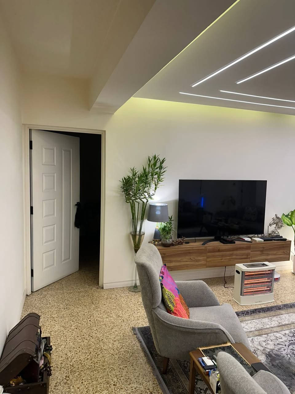 شقة للبيع في الصالحية
العمارات الصفر   

عمارة 6

الطابق: 7

ثلاث غرف نوم وصالة
تحتوي على ٢ مخزن 

المساحة: 123 م

مدفوعة لغاية سنة ٢٠٢٥

الحالة: جاهزة للسكن

السعر: 225 مليون

رقم صاحب الشقة ***********
