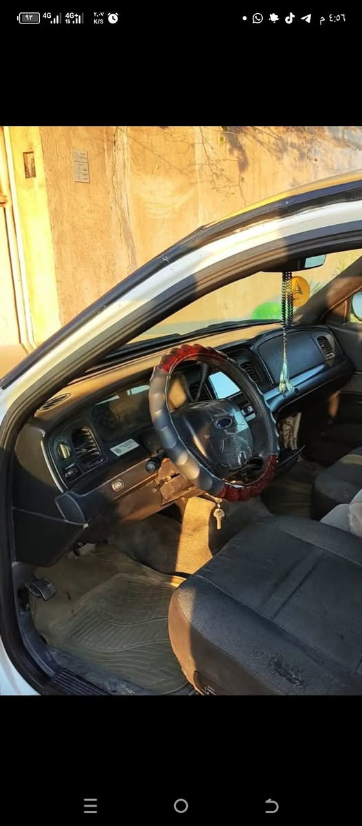 السعر ٢٩ ورقه
فورد كراون فكتوريا
الموديل/٢٠١٠
الون/برتقالي مصفر(تكسي)
الخط/كربلاء - بغداد (علاوي)
الرقم/ذي قار
للاتصال وتس اب/***********
