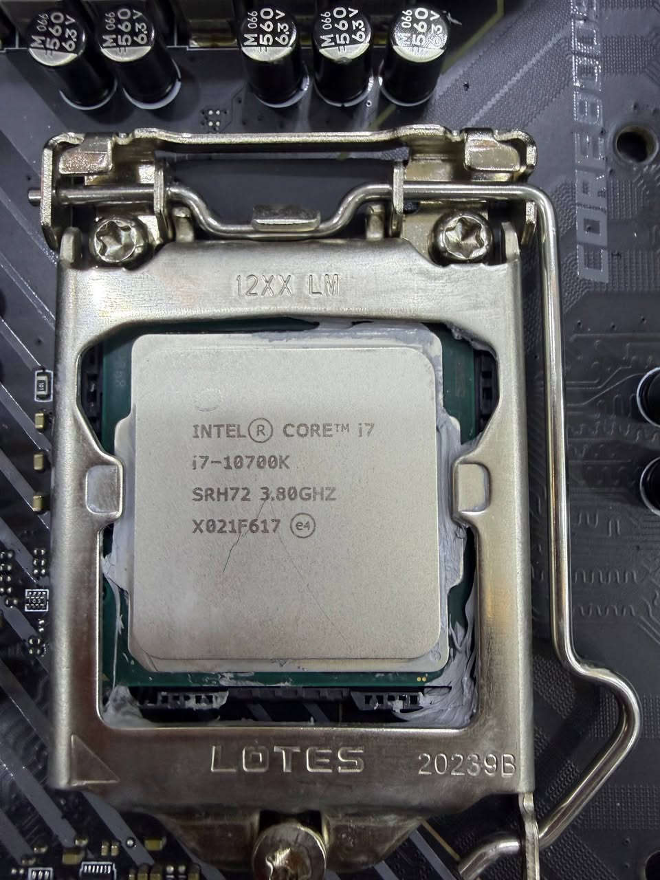 قطع مستخدم بحالة الجديد 
I7 10700KF
MB Z490 MPG msi WiFi 
السعر 225 الف ثنينهم💰((( انباعن)))

RTX 2070 S Msi gaming x trio 
300 الف💰((( انباع ))))

RAM 16 8*2 3200 تشتغل بس ع انتل
80 الف 
PSU 750W sagotep GN750W Gold 
يدعم الكروت الحديثة
70 الف 💰(((انباع))))

Bykski 240m 2FAN جديد 
45 الف 💰

CASE TUF GAMING GT 301 بعده بستكراته 
100 الف 💰

الاسعار قفل مكاني بغداد السيدية موجود توصيل لكل المحافظات 
*********** واتساب رسائل
