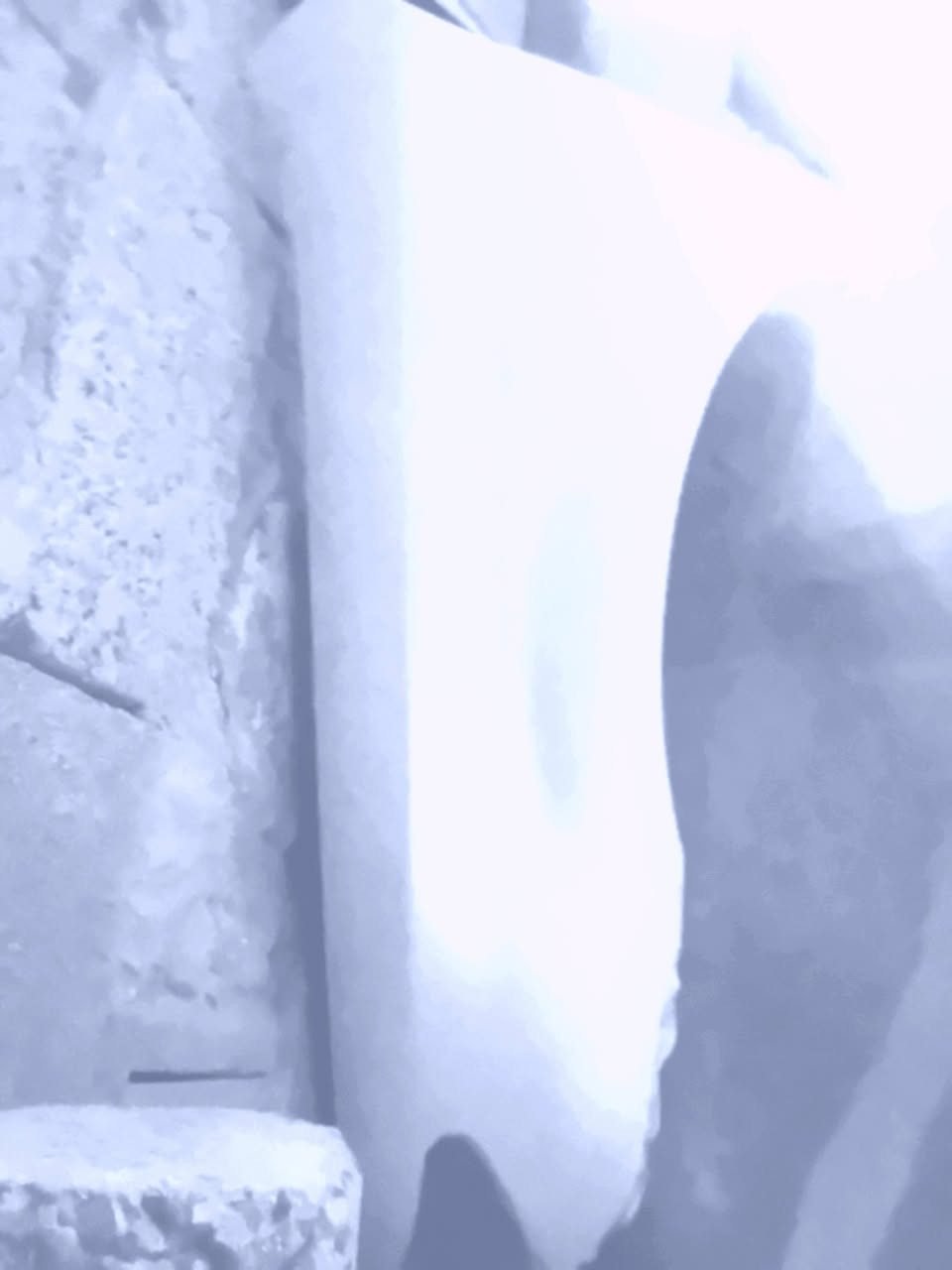 مصبوغات؟ 
ابواب افلون ابيض صدفي يرهم من 2005 الى 2012 امامي خلفي صفحت السايق جاملغ امامي نفس الصفحه +بطانت باب الابواب كامله جام ويدات وقفاله وترايش 
بغداد ***********
