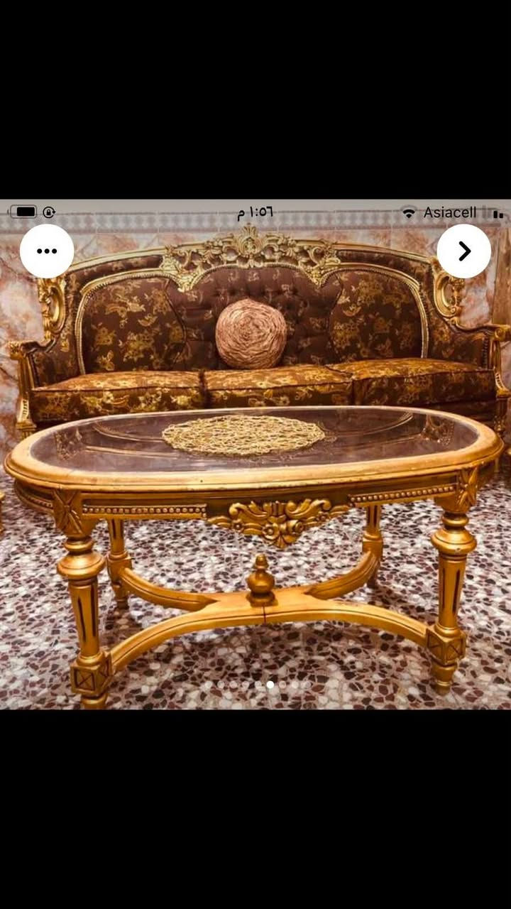 تخم للبيع ١٠ مقاعد سعر مليون كاونتر مع مرشحه وطباخ جديد سعره مليون و٥٠٠ العرض ٤ متر الدوره ***********

