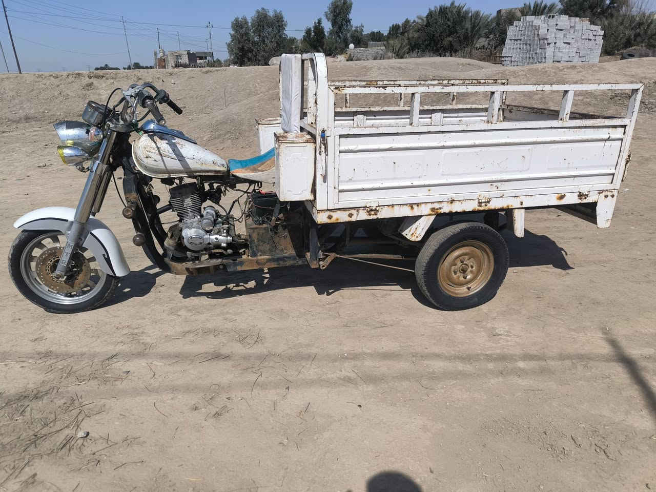 امتي ار موديل 2010 رقم اسود وسنويه  شاصي وركبه مكفوله. الستوته بلاديه كلها جاهزه السعر 900 العنوان الديوانية المهناويه. الشراي يتصل.  ***********
