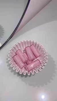 عطور فرنسية • مكياج • بغداد