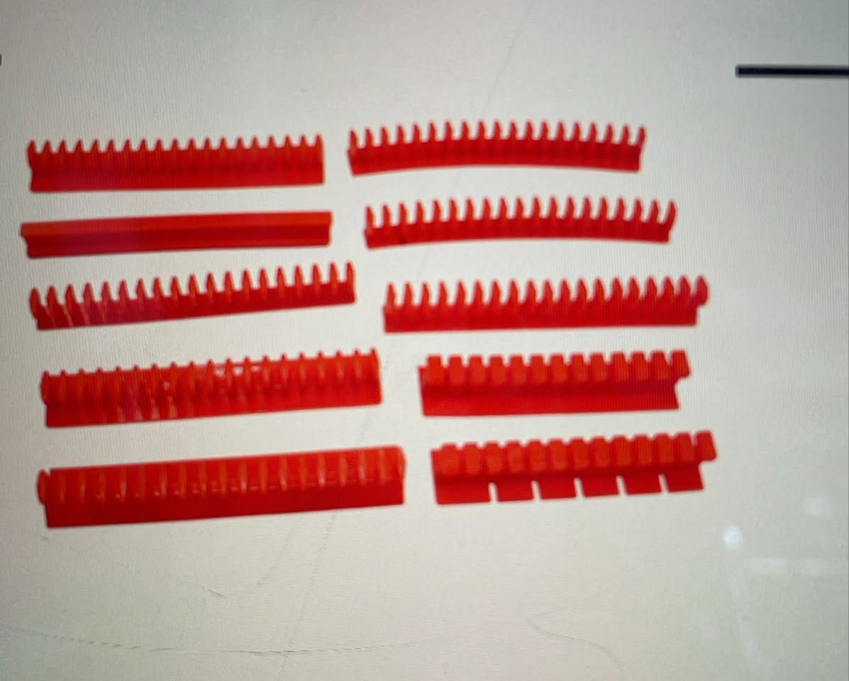 شريط قطار احمر اكثر من موديل متوفر توصيل بغداد ومحافظات ***********
